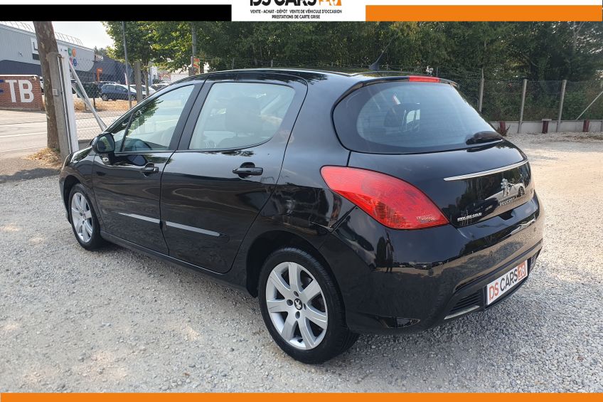 Peugeot 308 Peugeot 308 1,6 hdi/Bluetooth/Radars/Clim/Distrib neuve/Garantie et révisé/Réservation&Livraison Possible