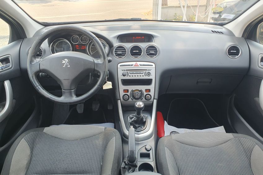 Peugeot 308 Peugeot 308 1,6 hdi/Bluetooth/Radars/Clim/Distrib neuve/Garantie et révisé/Réservation&Livraison Possible
