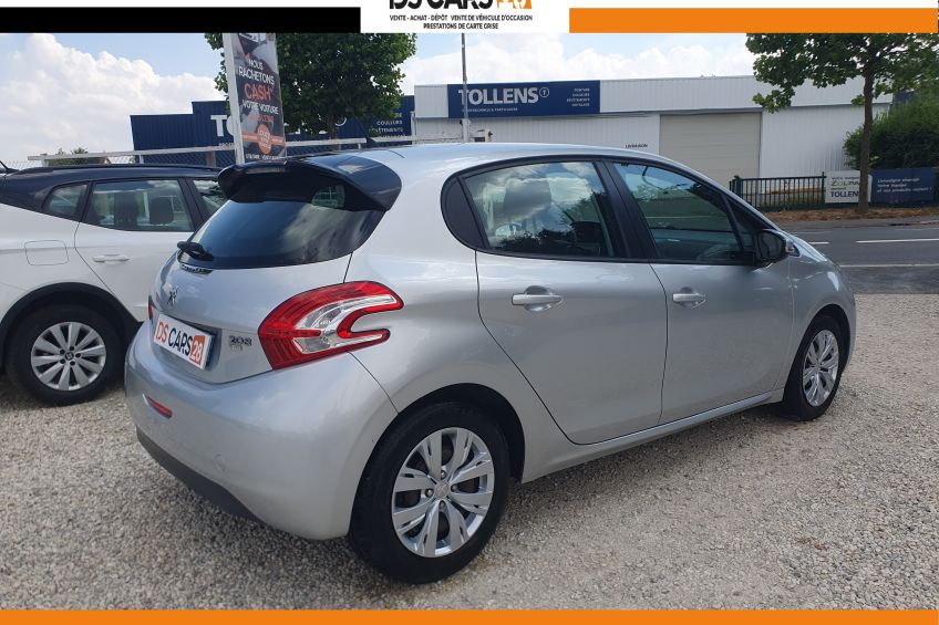 Peugeot 208 Peugeot 208 1,6 hdi/94000kms/Distribution neuve/Bluetooth/Clim/Garantie/Réservation&Livraison possible