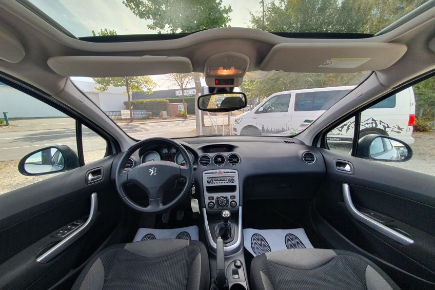 Peugeot 308 Peugeot 308 1,6 hdi/Toit pano/Clim/Radars/Distribution neuve/Garantie/Réservation&Livraison Possible