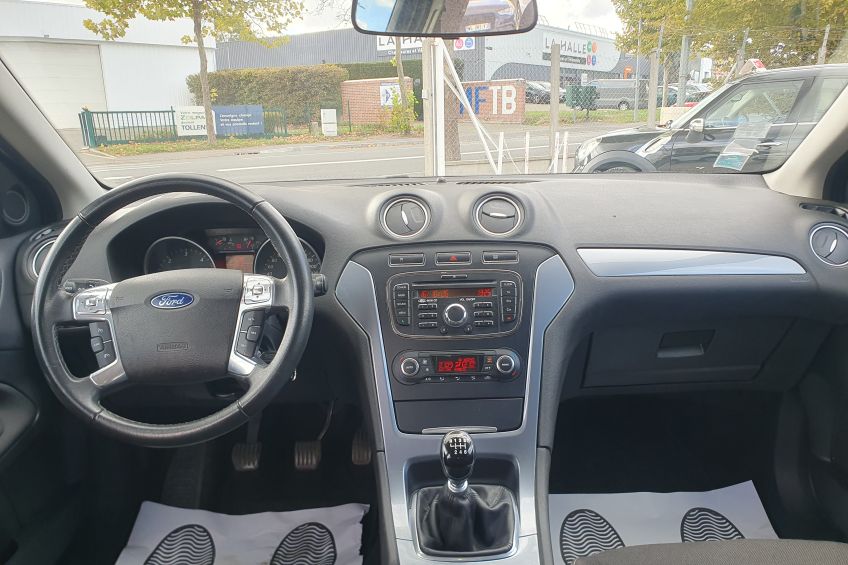 Ford Mondeo Mondeo 1,6 tdci/93700kms/1ère main/Distribution neuve/Garantie et révisé/Réservation&livraison possible